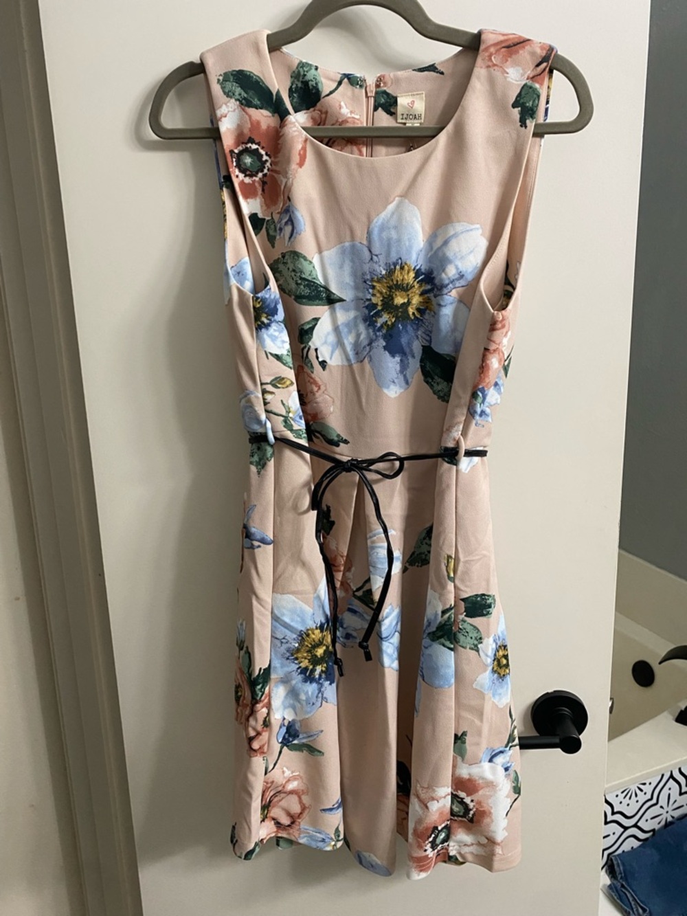 NWT IJOAH Floral Fit and Flare Skater Dress with Faux Leather Belt Size M Lined